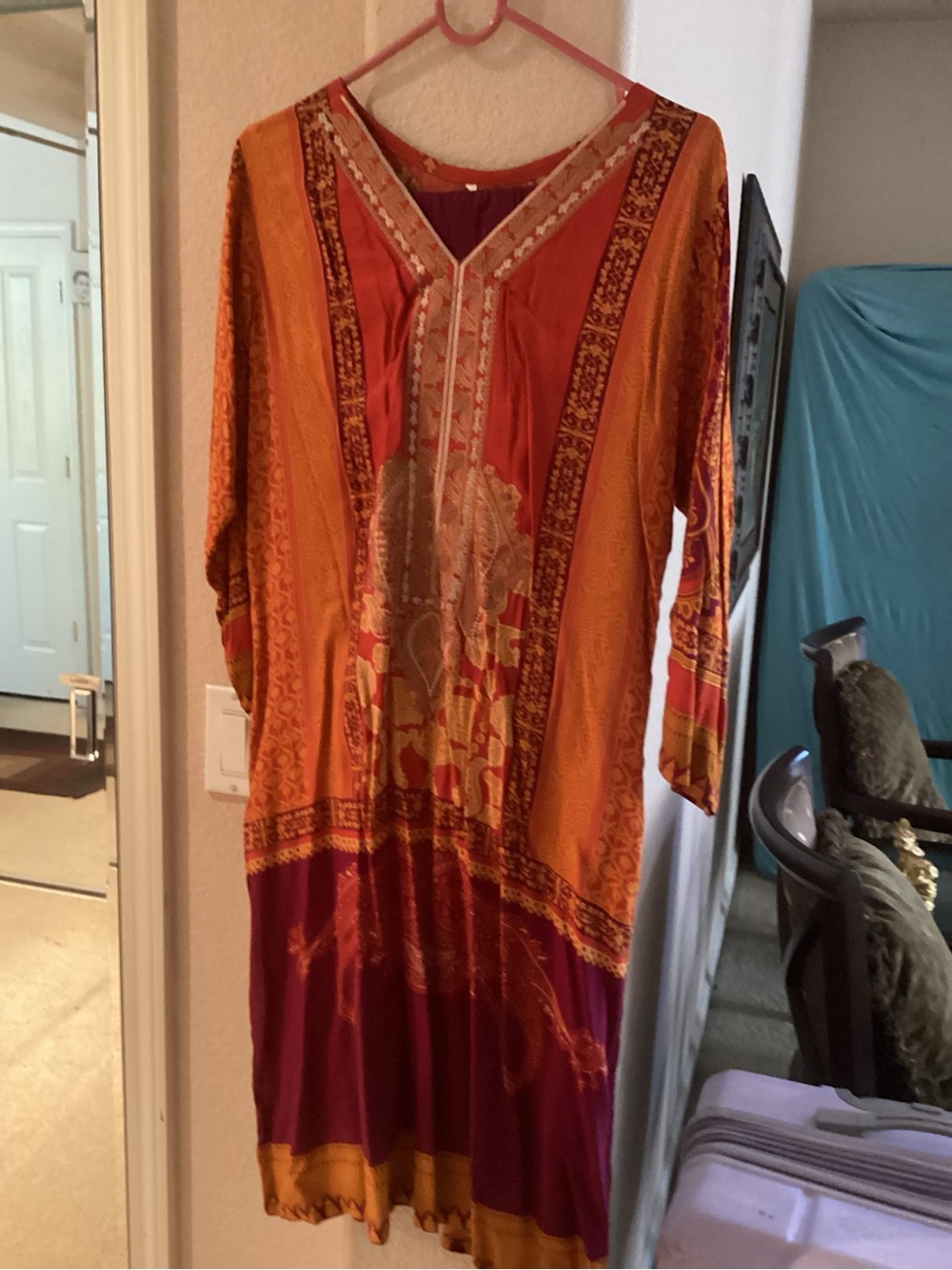 Indian/Pakistani Lawn salwar Kameez